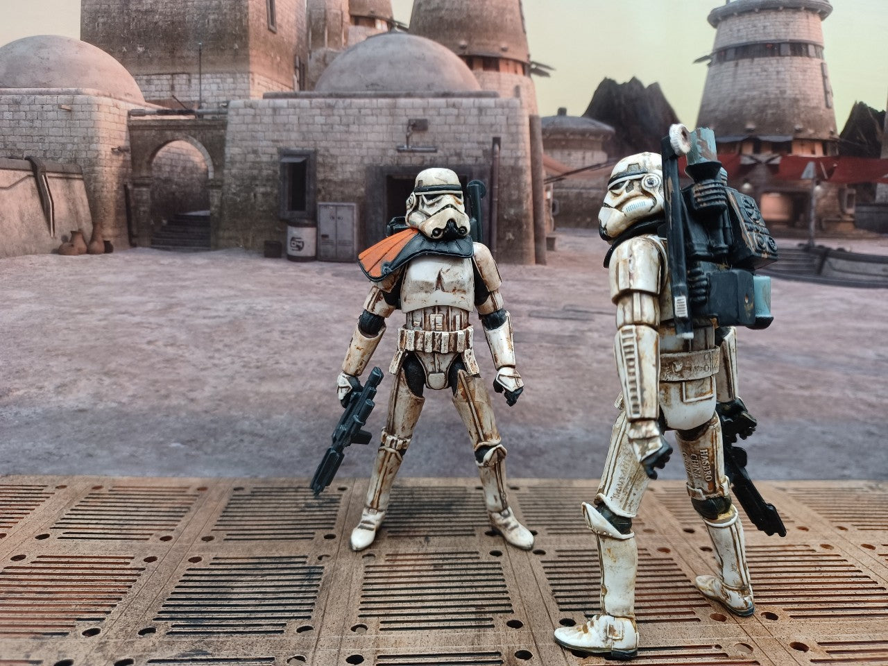 Customize and weather your display bases!